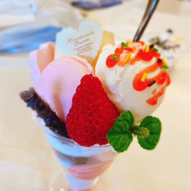 食品サンプル　パフェ