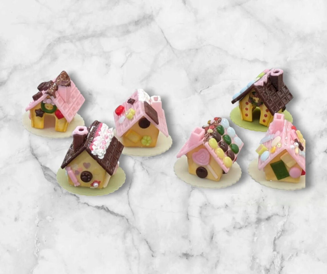 食品サンプル　お菓子のお家