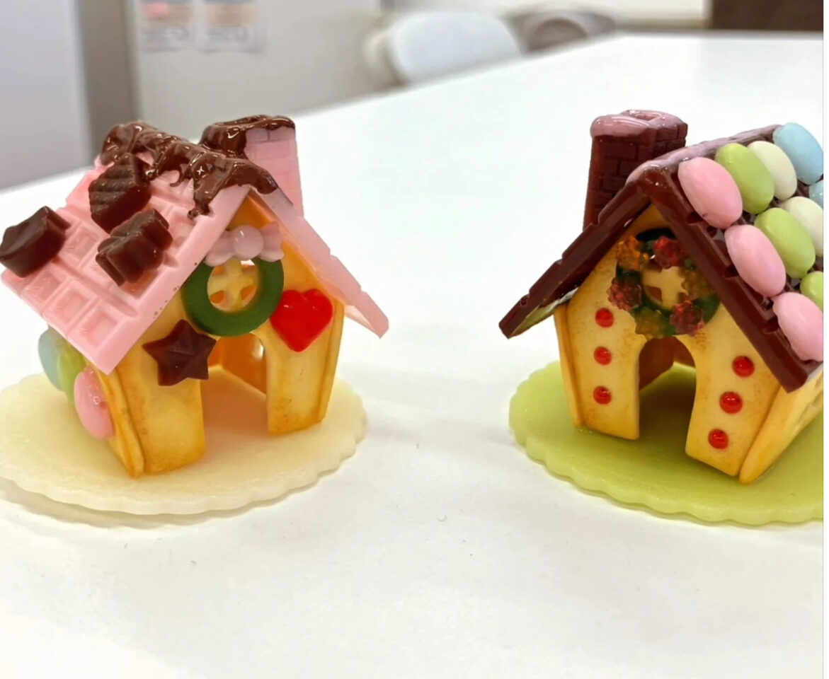 食品サンプル　お菓子のお家